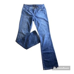 Joes Jeans size 29 Honey low rise curvy bootcut jeans